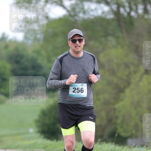 05.05.2024 - 7. Wedeler Halbmarathon H.Heesch http://msf.ph/oto/6223543 05.05.2024 11:12:27 Laufen 256 meine-sportfotos.de