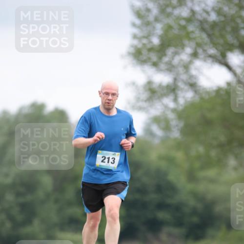 05.05.2024 - 7. Wedeler Halbmarathon H.Heesch http://msf.ph/oto/6223556 05.05.2024 11:12:40 Laufen 213 meine-sportfotos.de