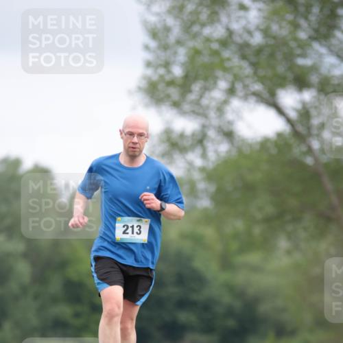 05.05.2024 - 7. Wedeler Halbmarathon H.Heesch http://msf.ph/oto/6223557 05.05.2024 11:12:40 Laufen 213 meine-sportfotos.de