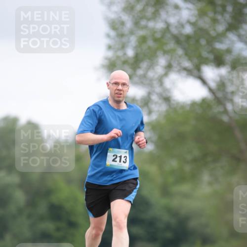 05.05.2024 - 7. Wedeler Halbmarathon H.Heesch http://msf.ph/oto/6223561 05.05.2024 11:12:41 Laufen 213 meine-sportfotos.de