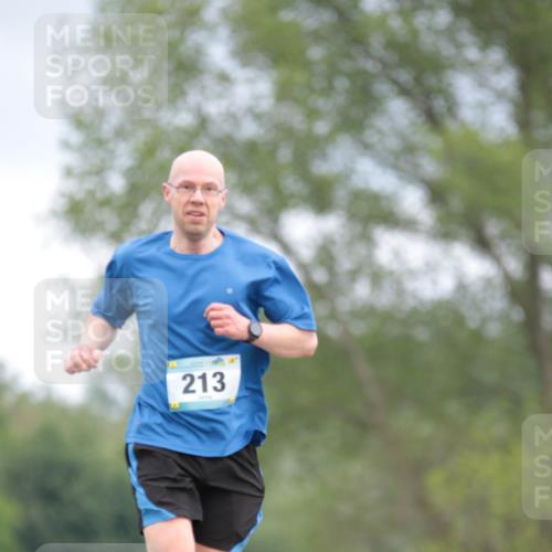 05.05.2024 - 7. Wedeler Halbmarathon H.Heesch http://msf.ph/oto/6223568 05.05.2024 11:12:42 Laufen 213 meine-sportfotos.de