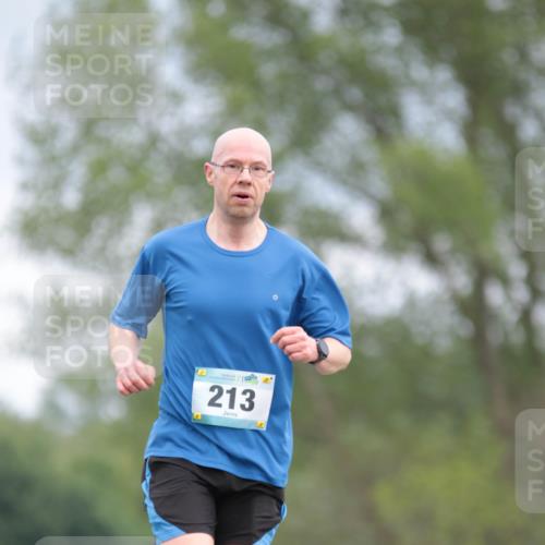 05.05.2024 - 7. Wedeler Halbmarathon H.Heesch http://msf.ph/oto/6223570 05.05.2024 11:12:42 Laufen 2, 200, 213 meine-sportfotos.de