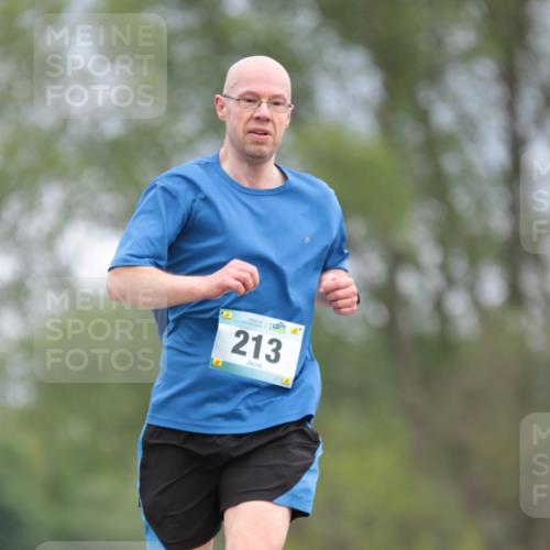 05.05.2024 - 7. Wedeler Halbmarathon H.Heesch http://msf.ph/oto/6223580 05.05.2024 11:12:43 Laufen 213 meine-sportfotos.de