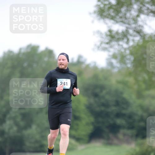 05.05.2024 - 7. Wedeler Halbmarathon H.Heesch http://msf.ph/oto/6223587 05.05.2024 11:12:52 Laufen 241 meine-sportfotos.de