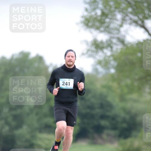 05.05.2024 - 7. Wedeler Halbmarathon H.Heesch http://msf.ph/oto/6223591 05.05.2024 11:12:52 Laufen 241 meine-sportfotos.de