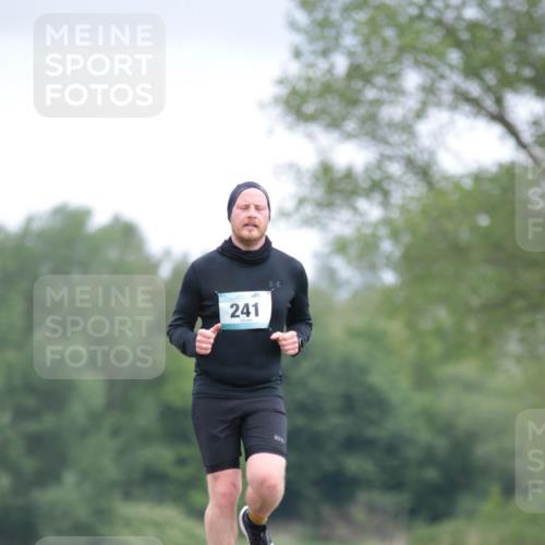05.05.2024 - 7. Wedeler Halbmarathon H.Heesch http://msf.ph/oto/6223592 05.05.2024 11:12:53 Laufen 241 meine-sportfotos.de