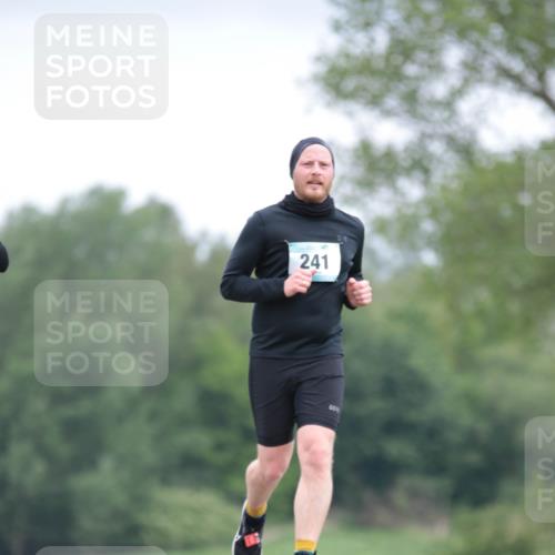 05.05.2024 - 7. Wedeler Halbmarathon H.Heesch http://msf.ph/oto/6223594 05.05.2024 11:12:53 Laufen 241 meine-sportfotos.de