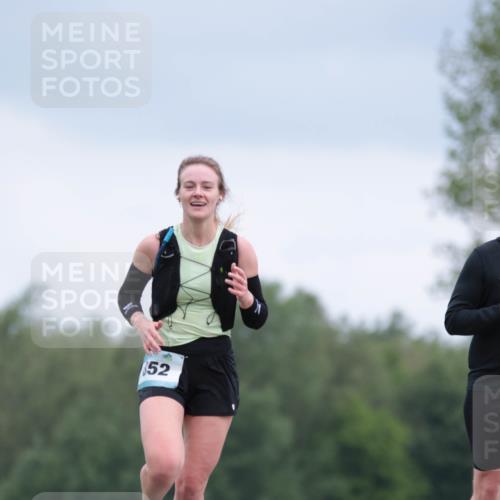 05.05.2024 - 7. Wedeler Halbmarathon H.Heesch http://msf.ph/oto/6223602 05.05.2024 11:12:54 Laufen 52, 1148 meine-sportfotos.de