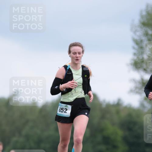 05.05.2024 - 7. Wedeler Halbmarathon H.Heesch http://msf.ph/oto/6223606 05.05.2024 11:12:55 Laufen 852 meine-sportfotos.de