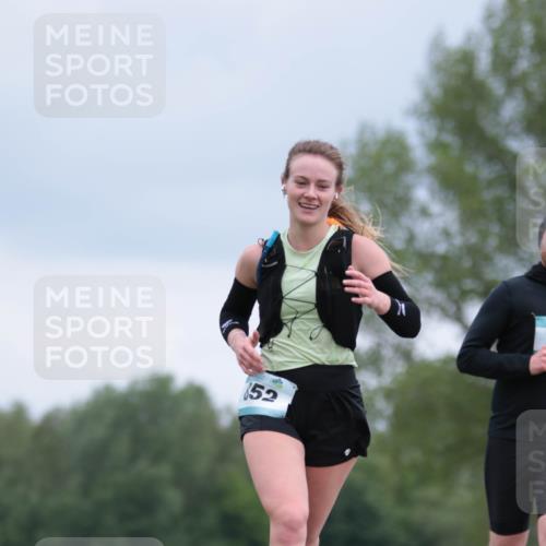 05.05.2024 - 7. Wedeler Halbmarathon H.Heesch http://msf.ph/oto/6223652 05.05.2024 11:12:56 Laufen 52 meine-sportfotos.de