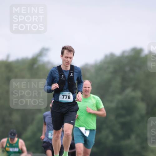 05.05.2024 - 7. Wedeler Halbmarathon H.Heesch http://msf.ph/oto/6223661 05.05.2024 11:12:59 Laufen 778 meine-sportfotos.de