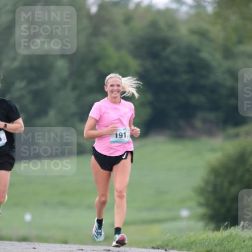 05.05.2024 - 7. Wedeler Halbmarathon H.Heesch http://msf.ph/oto/6223683 05.05.2024 11:20:27 Laufen 191 meine-sportfotos.de