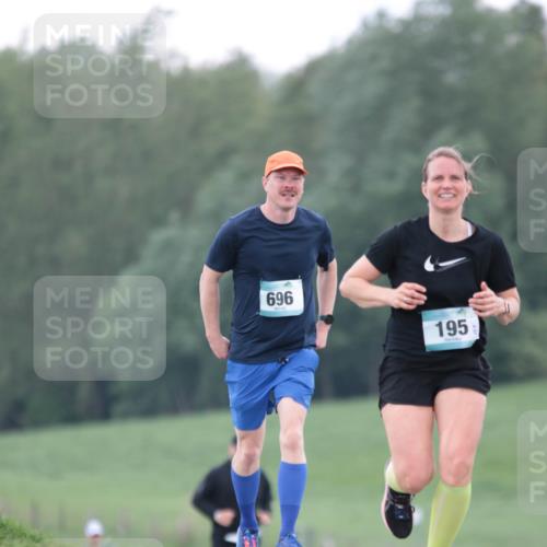 05.05.2024 - 7. Wedeler Halbmarathon H.Heesch http://msf.ph/oto/6223698 05.05.2024 11:20:29 Laufen 696, 195 meine-sportfotos.de