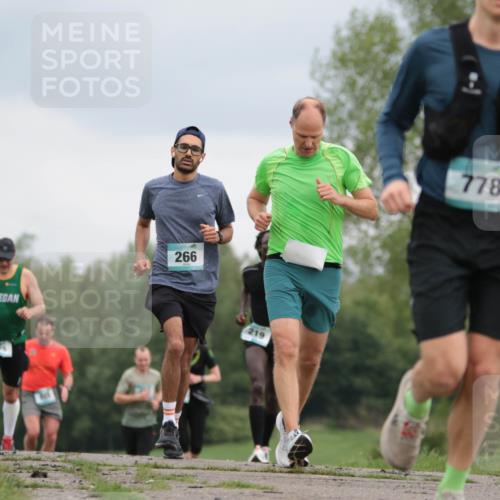05.05.2024 - 7. Wedeler Halbmarathon H.Heesch http://msf.ph/oto/6223705 05.05.2024 11:13:05 Laufen 436, 266, 219, 778 meine-sportfotos.de