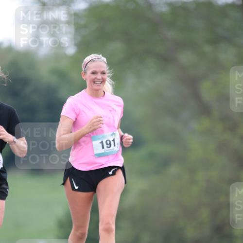 05.05.2024 - 7. Wedeler Halbmarathon H.Heesch http://msf.ph/oto/6223727 05.05.2024 11:20:30 Laufen 191 meine-sportfotos.de