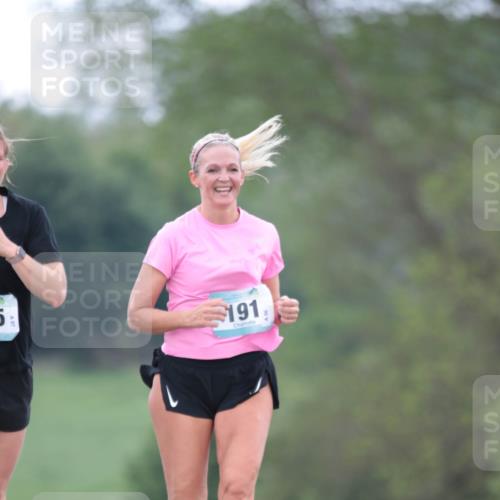 05.05.2024 - 7. Wedeler Halbmarathon H.Heesch http://msf.ph/oto/6223729 05.05.2024 11:20:30 Laufen 5, 191 meine-sportfotos.de