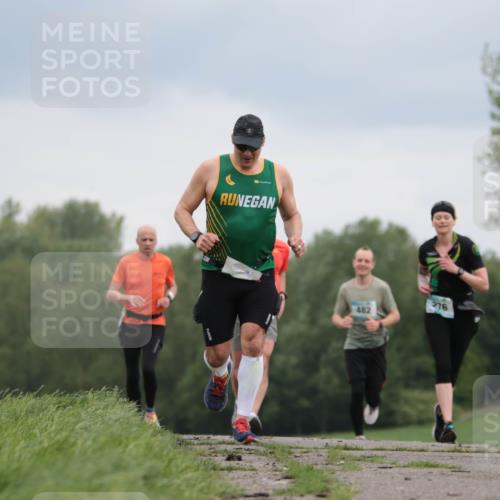 05.05.2024 - 7. Wedeler Halbmarathon H.Heesch http://msf.ph/oto/6223733 05.05.2024 11:13:09 Laufen 482, 276 meine-sportfotos.de
