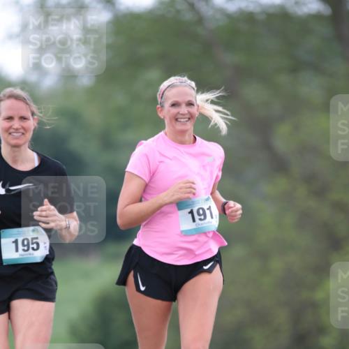 05.05.2024 - 7. Wedeler Halbmarathon H.Heesch http://msf.ph/oto/6223735 05.05.2024 11:20:31 Laufen 195, 191 meine-sportfotos.de