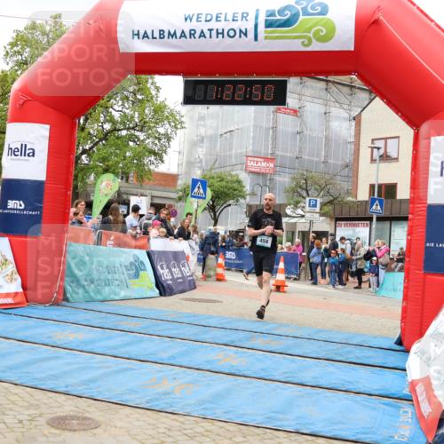 05.05.2024 - 7. Wedeler Halbmarathon Strokosch-Dieckow http://msf.ph/oto/6223755 05.05.2024 11:22:49 Ziel 458 meine-sportfotos.de