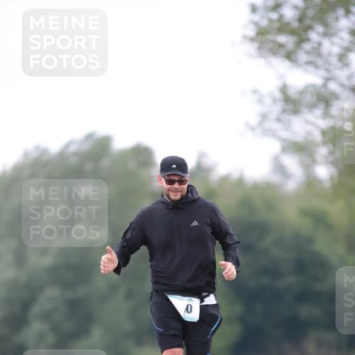 05.05.2024 - 7. Wedeler Halbmarathon H.Heesch http://msf.ph/oto/6223757 05.05.2024 11:20:38 Laufen 0 meine-sportfotos.de
