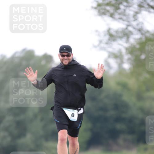 05.05.2024 - 7. Wedeler Halbmarathon H.Heesch http://msf.ph/oto/6223764 05.05.2024 11:20:39 Laufen 0 meine-sportfotos.de