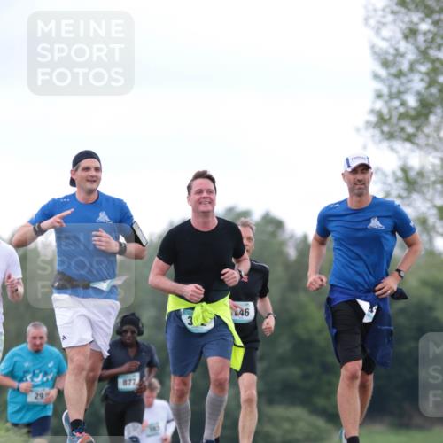 05.05.2024 - 7. Wedeler Halbmarathon H.Heesch http://msf.ph/oto/6223791 05.05.2024 11:20:49 Laufen 29, 877, 13, 46 meine-sportfotos.de