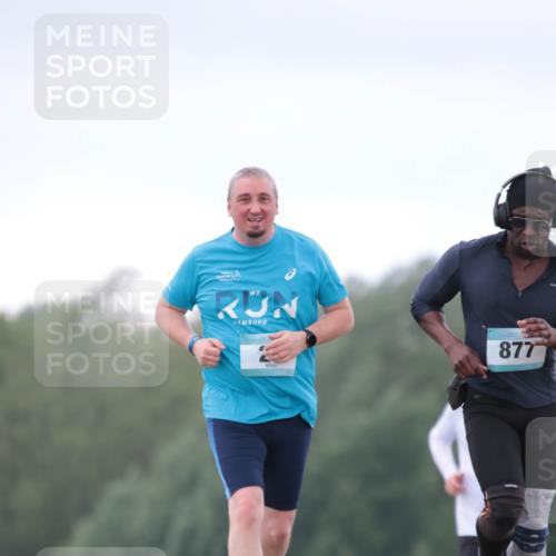 05.05.2024 - 7. Wedeler Halbmarathon H.Heesch http://msf.ph/oto/6223836 05.05.2024 11:20:54 Laufen 877 meine-sportfotos.de