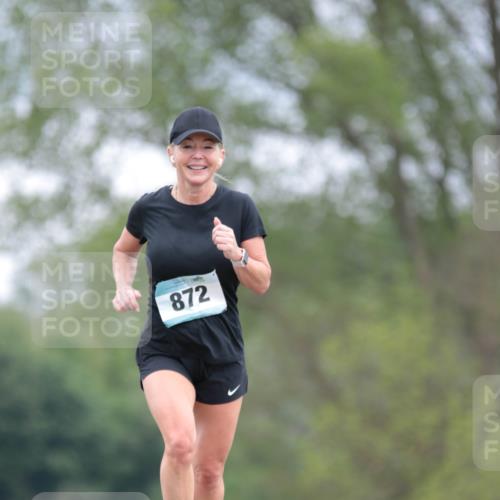 05.05.2024 - 7. Wedeler Halbmarathon H.Heesch http://msf.ph/oto/6223856 05.05.2024 11:13:22 Laufen 872 meine-sportfotos.de
