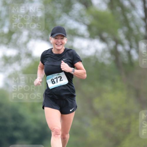 05.05.2024 - 7. Wedeler Halbmarathon H.Heesch http://msf.ph/oto/6223858 05.05.2024 11:13:22 Laufen 872 meine-sportfotos.de