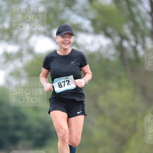 05.05.2024 - 7. Wedeler Halbmarathon H.Heesch http://msf.ph/oto/6223859 05.05.2024 11:13:22 Laufen 872 meine-sportfotos.de