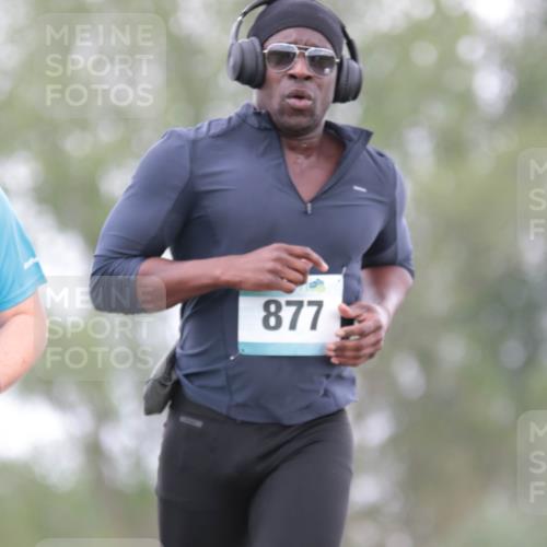 05.05.2024 - 7. Wedeler Halbmarathon H.Heesch http://msf.ph/oto/6223898 05.05.2024 11:20:59 Laufen 877 meine-sportfotos.de