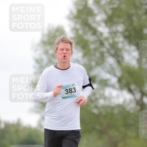 05.05.2024 - 7. Wedeler Halbmarathon H.Heesch http://msf.ph/oto/6223904 05.05.2024 11:21:01 Laufen 383 meine-sportfotos.de