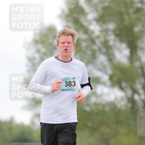 05.05.2024 - 7. Wedeler Halbmarathon H.Heesch http://msf.ph/oto/6223914 05.05.2024 11:21:01 Laufen 383 meine-sportfotos.de