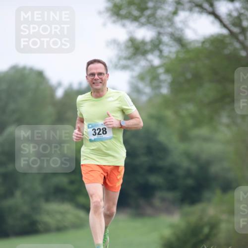 05.05.2024 - 7. Wedeler Halbmarathon H.Heesch http://msf.ph/oto/6223930 05.05.2024 11:13:55 Laufen 328 meine-sportfotos.de