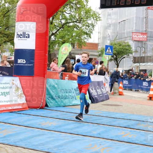 05.05.2024 - 7. Wedeler Halbmarathon Strokosch-Dieckow http://msf.ph/oto/6223960 05.05.2024 11:23:08 Ziel 492 meine-sportfotos.de
