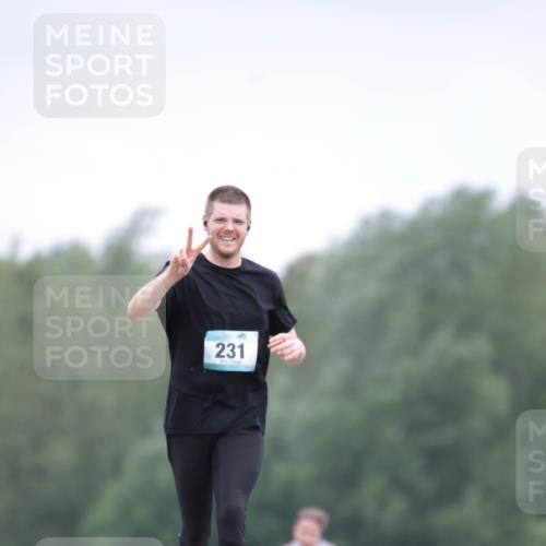 05.05.2024 - 7. Wedeler Halbmarathon H.Heesch http://msf.ph/oto/6223963 05.05.2024 11:14:02 Laufen 231 meine-sportfotos.de