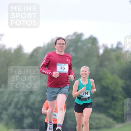 05.05.2024 - 7. Wedeler Halbmarathon H.Heesch http://msf.ph/oto/6223967 05.05.2024 11:21:07 Laufen 45, 157, 344 meine-sportfotos.de