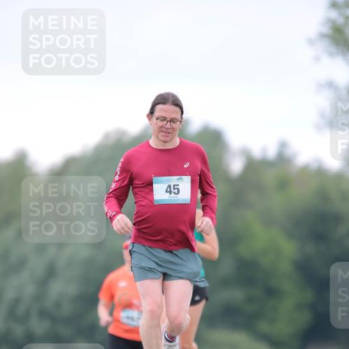 05.05.2024 - 7. Wedeler Halbmarathon H.Heesch http://msf.ph/oto/6223976 05.05.2024 11:21:08 Laufen 45 meine-sportfotos.de