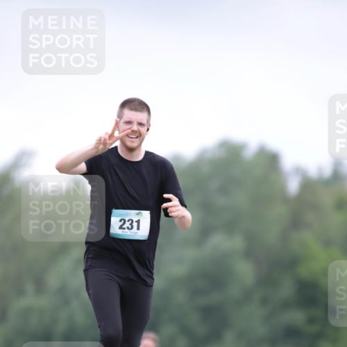 05.05.2024 - 7. Wedeler Halbmarathon H.Heesch http://msf.ph/oto/6223980 05.05.2024 11:14:03 Laufen 231 meine-sportfotos.de