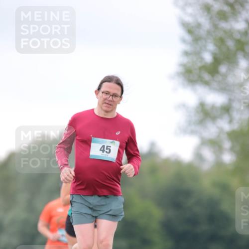 05.05.2024 - 7. Wedeler Halbmarathon H.Heesch http://msf.ph/oto/6223986 05.05.2024 11:21:09 Laufen 45 meine-sportfotos.de