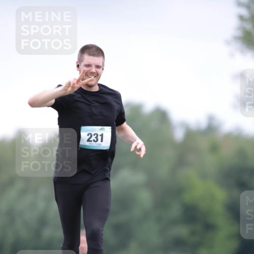 05.05.2024 - 7. Wedeler Halbmarathon H.Heesch http://msf.ph/oto/6223987 05.05.2024 11:14:03 Laufen 231 meine-sportfotos.de