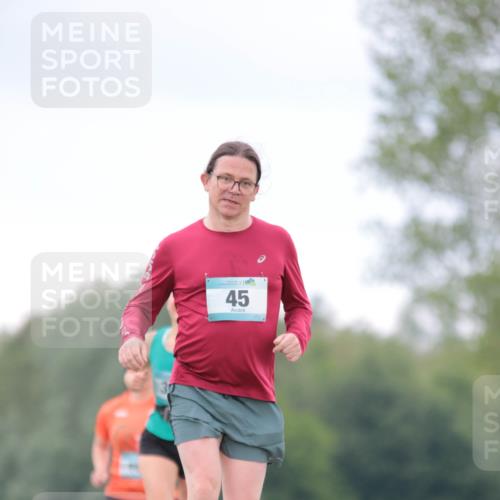 05.05.2024 - 7. Wedeler Halbmarathon H.Heesch http://msf.ph/oto/6223992 05.05.2024 11:21:09 Laufen 45 meine-sportfotos.de