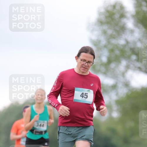 05.05.2024 - 7. Wedeler Halbmarathon H.Heesch http://msf.ph/oto/6223993 05.05.2024 11:21:10 Laufen 344, 45 meine-sportfotos.de