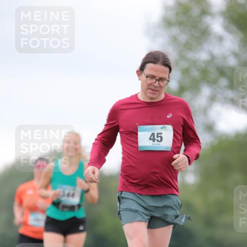 05.05.2024 - 7. Wedeler Halbmarathon H.Heesch http://msf.ph/oto/6223997 05.05.2024 11:21:11 Laufen 45 meine-sportfotos.de