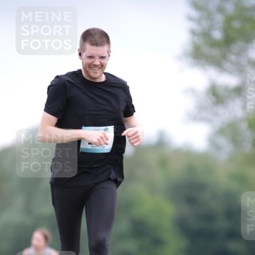 05.05.2024 - 7. Wedeler Halbmarathon H.Heesch http://msf.ph/oto/6224006 05.05.2024 11:14:04 Laufen  meine-sportfotos.de