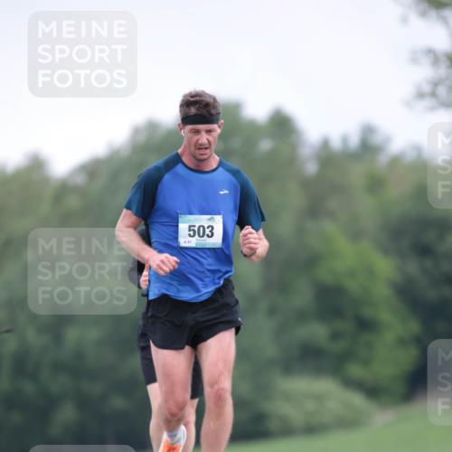 05.05.2024 - 7. Wedeler Halbmarathon H.Heesch http://msf.ph/oto/6224114 05.05.2024 11:14:14 Laufen 503, 87 meine-sportfotos.de