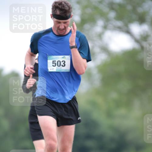05.05.2024 - 7. Wedeler Halbmarathon H.Heesch http://msf.ph/oto/6224188 05.05.2024 11:14:17 Laufen 503, 87 meine-sportfotos.de