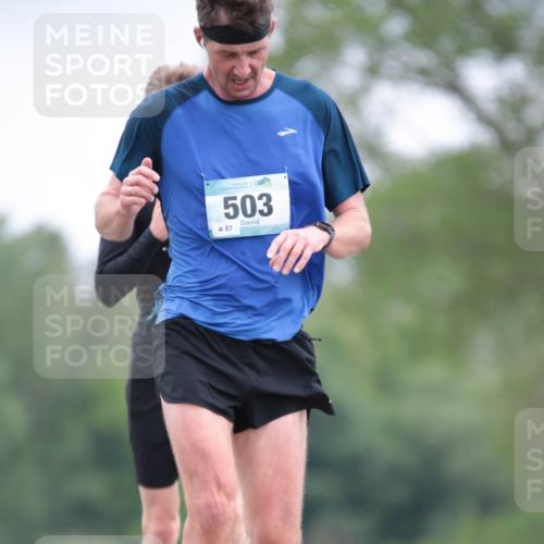 05.05.2024 - 7. Wedeler Halbmarathon H.Heesch http://msf.ph/oto/6224190 05.05.2024 11:14:17 Laufen 503, 87 meine-sportfotos.de