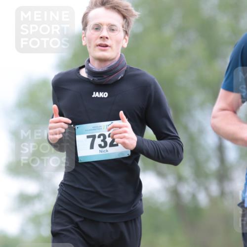 05.05.2024 - 7. Wedeler Halbmarathon H.Heesch http://msf.ph/oto/6224208 05.05.2024 11:14:21 Laufen 732 meine-sportfotos.de