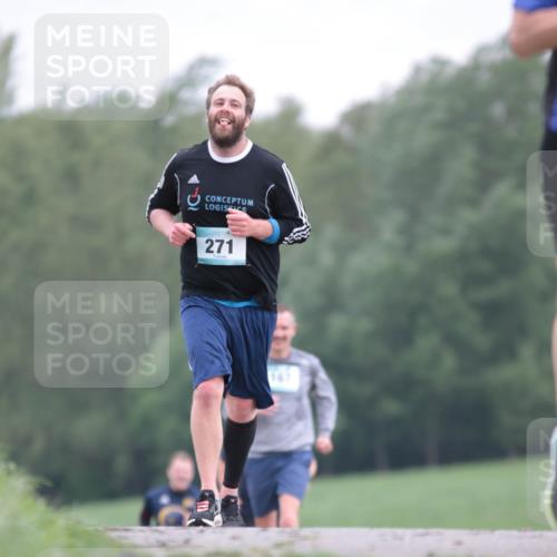 05.05.2024 - 7. Wedeler Halbmarathon H.Heesch http://msf.ph/oto/6224230 05.05.2024 11:14:28 Laufen 271 meine-sportfotos.de